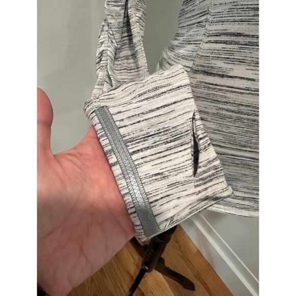 Lululemon Long Sleeve Top - Picture 4 of 7